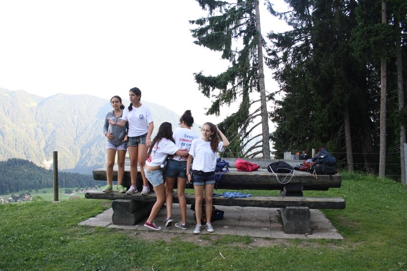 Village Camps International Summer Camp Leysin, Switzerland 2025-08-09 https://www.villagecamps.com/journals_admin/images/710-14-campfire (14).jpg